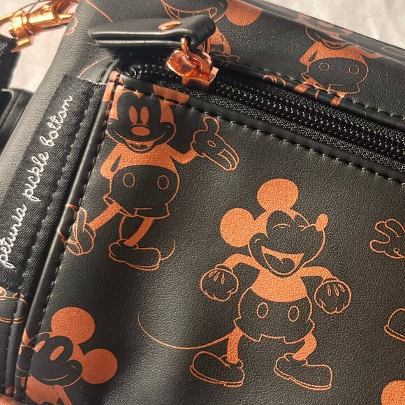 Disney Baby Petunia Pickle Bottom Mickey Mouse Fanny Pack - Picture 2 of 5